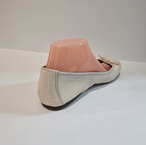 Born Cream Ballet Flats Shoes 9.5 - Picture 6 of 13